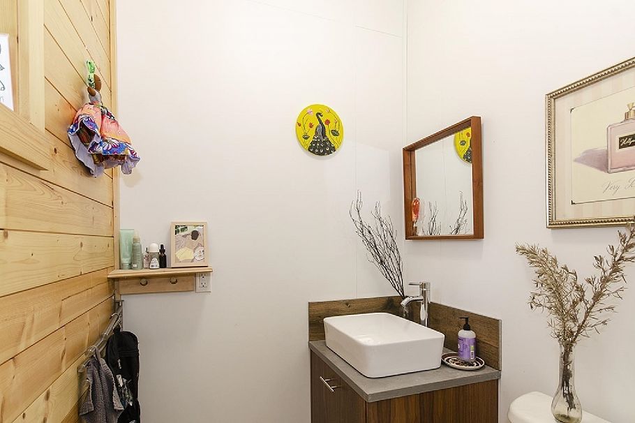 6 Brighton Beach North Vancouver, BC - 11