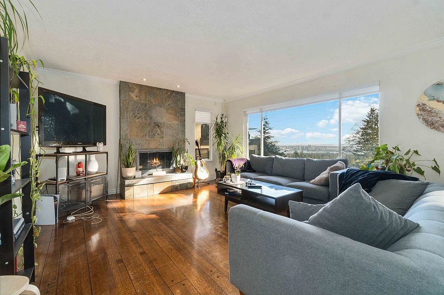 5189 Madeira Court North Vancouver, BC - 11