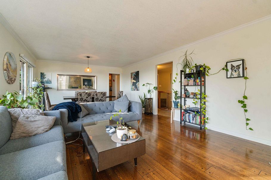 5189 Madeira Court North Vancouver, BC - 15