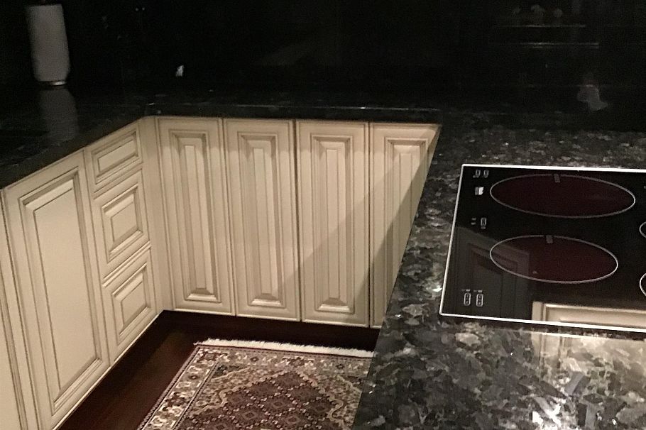 506 388 Drake Street Vancouver, BC - 3