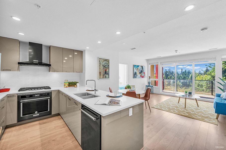 316 3581 Ross Drive Vancouver, BC - 7