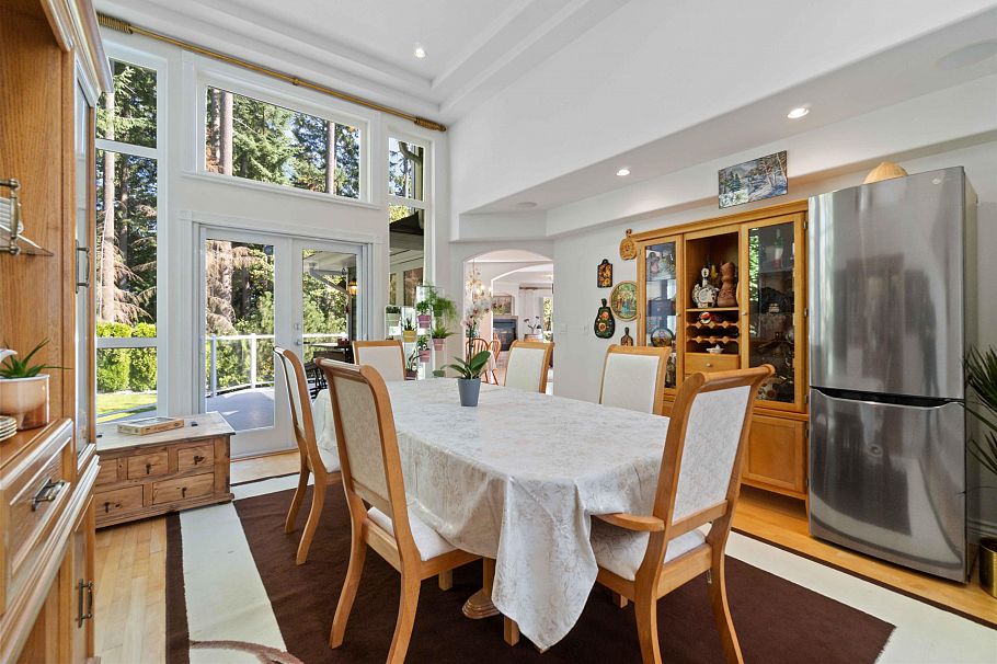 3866 Michener Way North Vancouver, BC - 10