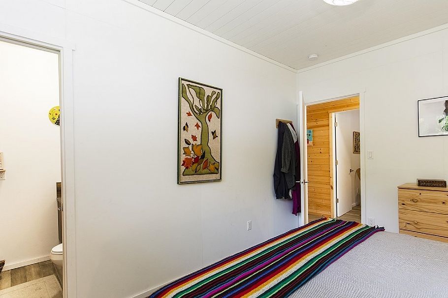 6 Brighton Beach North Vancouver, BC - 12