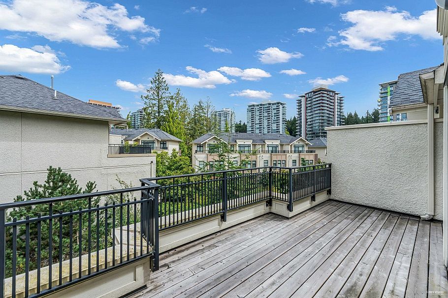 2 5879 Gray Avenue Vancouver, BC - 31