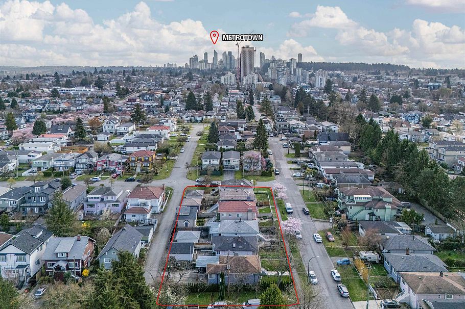 3059 Kings Avenue Vancouver, BC - 5