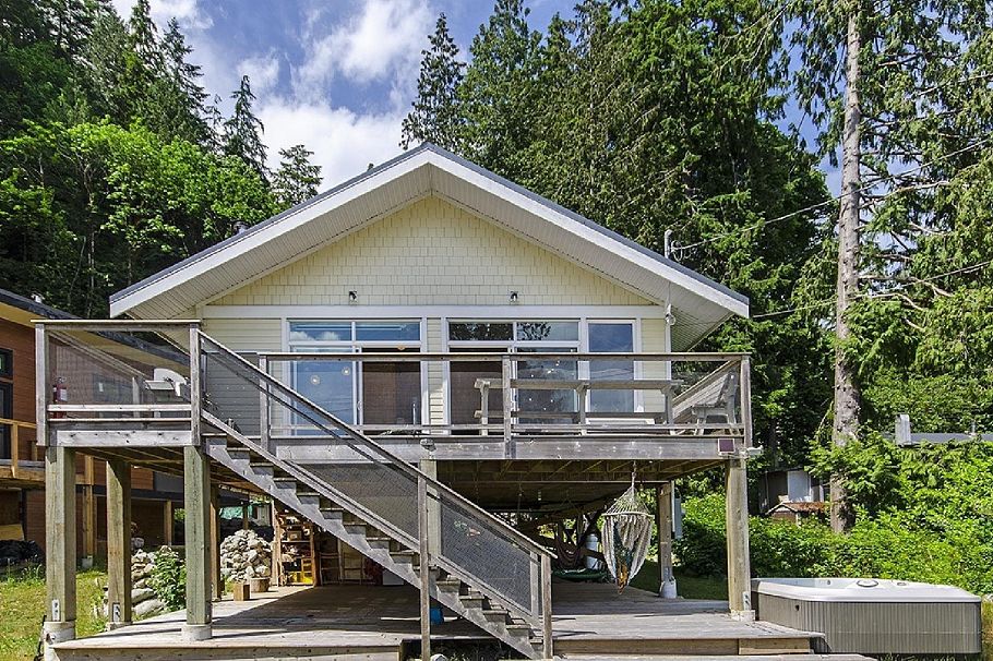 6 Brighton Beach North Vancouver, BC - 3