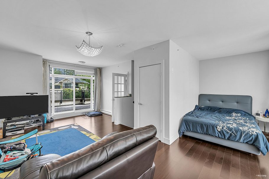 2 5879 Gray Avenue Vancouver, BC - 27