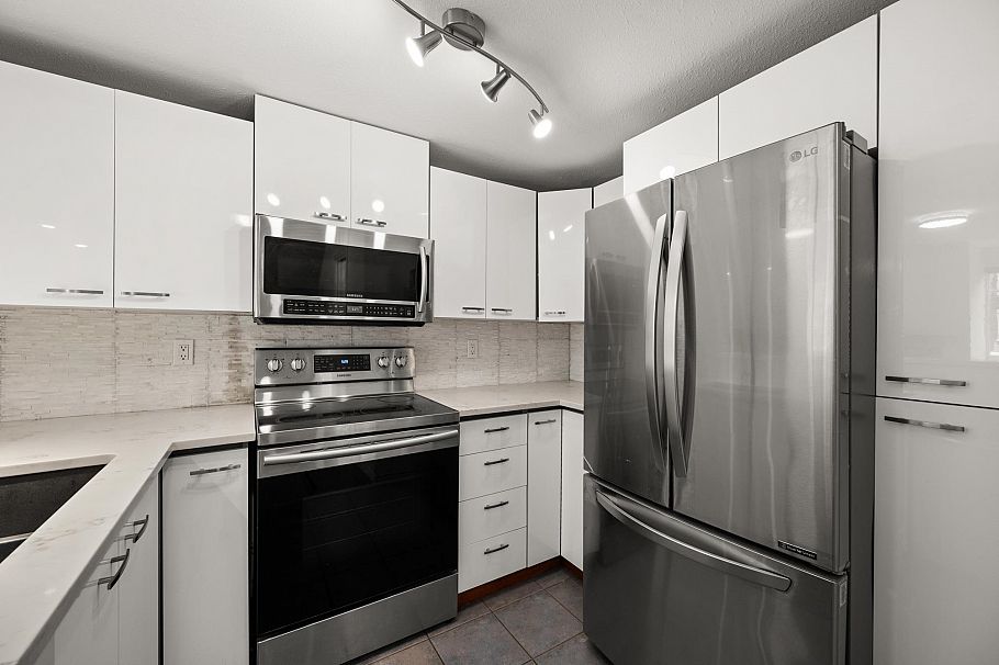 15 1005 Lynn Valley Road North Vancouver, BC - 18