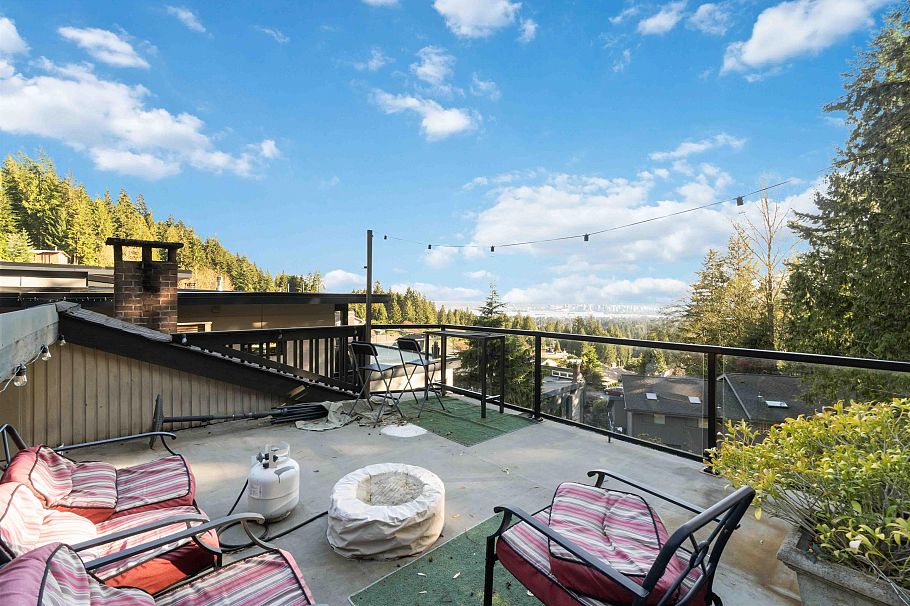 5189 Madeira Court North Vancouver, BC - 34