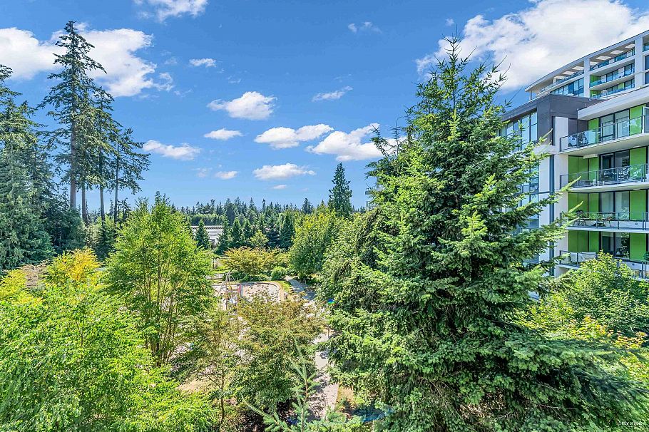 316 3581 Ross Drive Vancouver, BC - 35