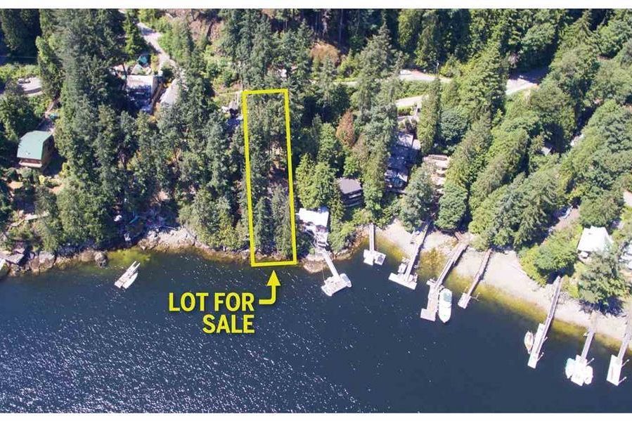 318 Sasamat Lane North Vancouver, BC - 1