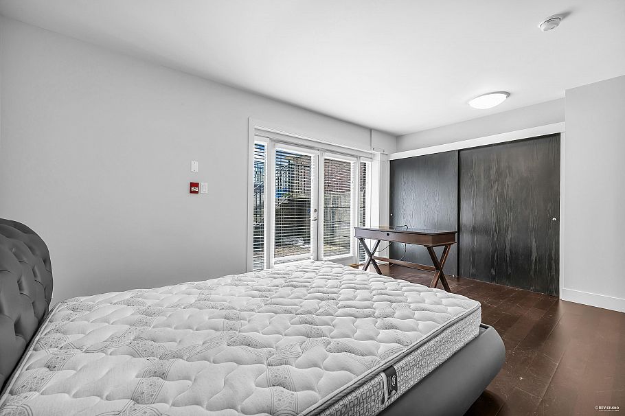 2 5879 Gray Avenue Vancouver, BC - 12