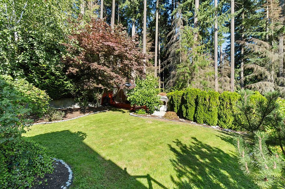 3866 Michener Way North Vancouver, BC - 37