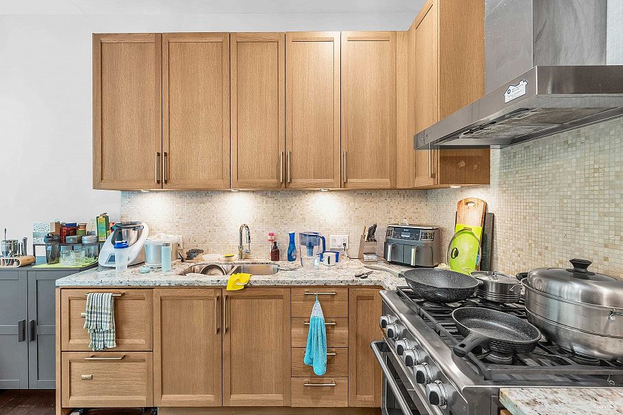 2 5879 Gray Avenue Vancouver, BC - 11