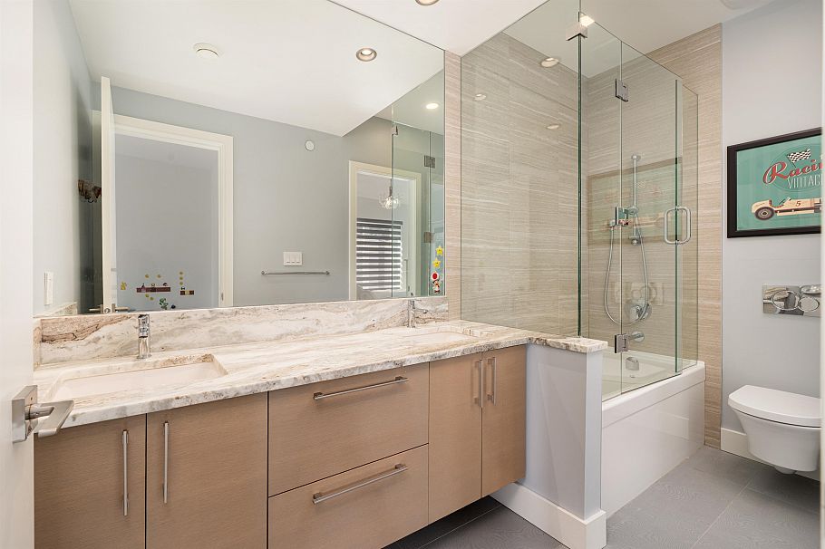 6978 Laurel Street Vancouver, BC - 20