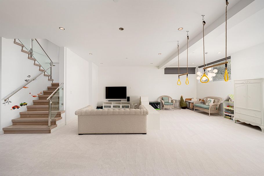 6978 Laurel Street Vancouver, BC - 25