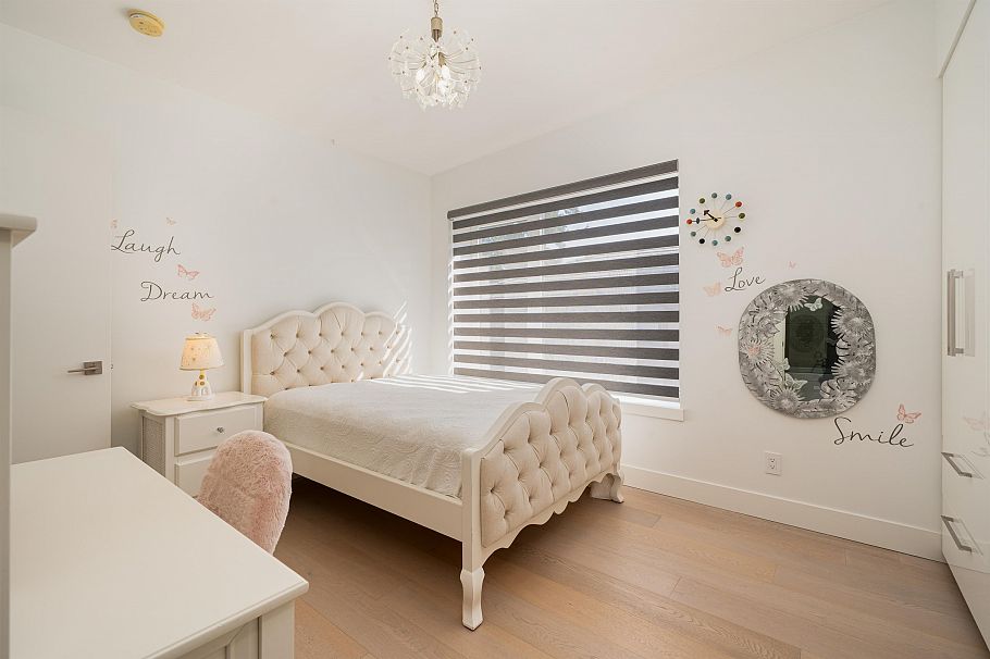 6978 Laurel Street Vancouver, BC - 19