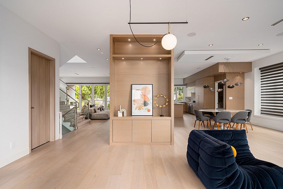 6978 Laurel Street Vancouver, BC - 2