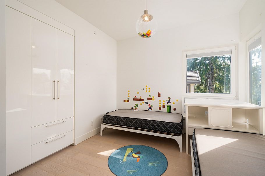 6978 Laurel Street Vancouver, BC - 21