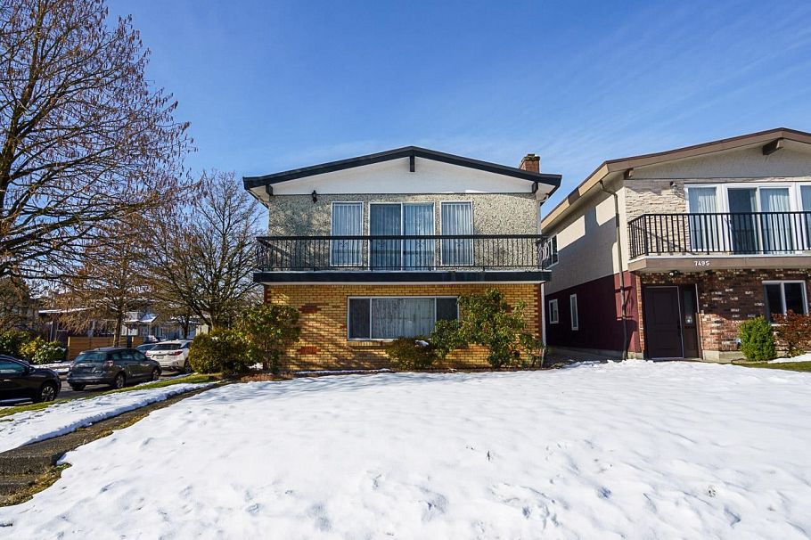 1283 E 59th Avenue Vancouver, BC - 1