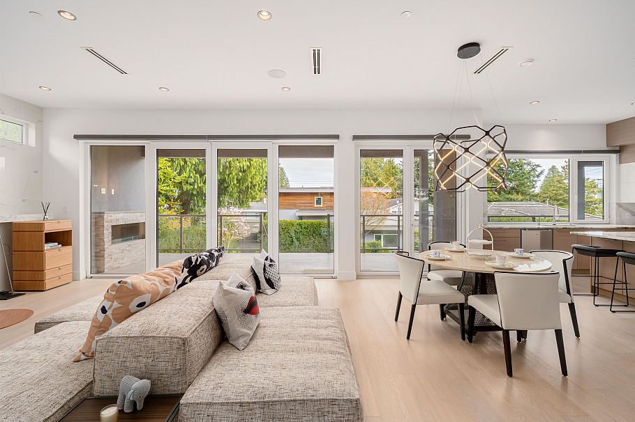 6978 Laurel Street Vancouver, BC - 9