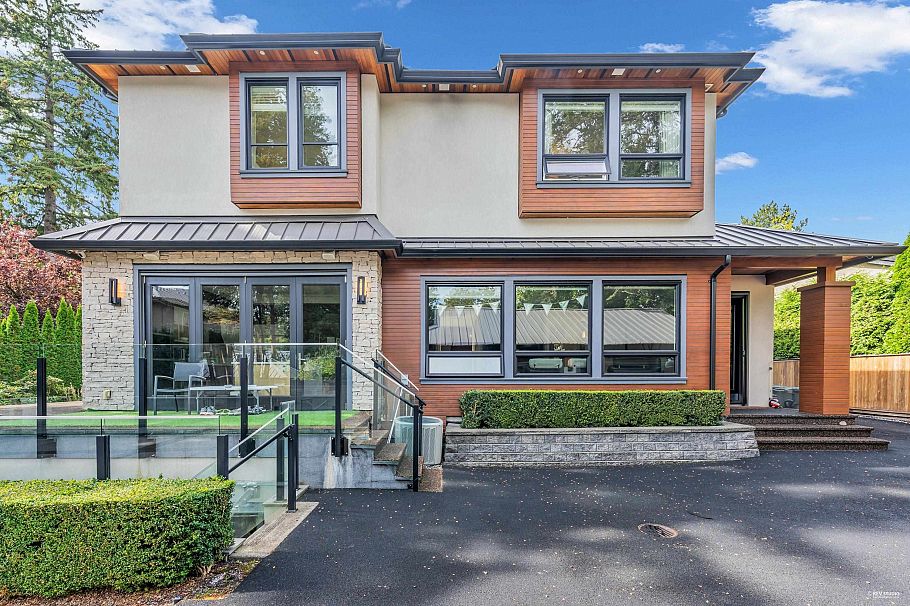 5808 Crown Street Vancouver, BC - 4