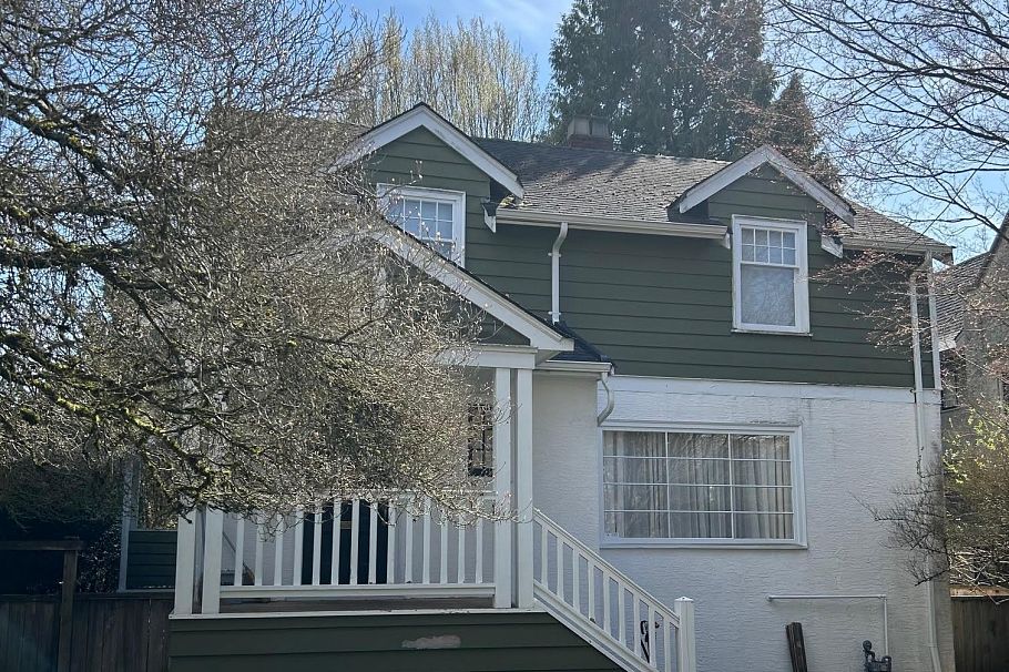 3870 W 37th Avenue Vancouver, BC - 1