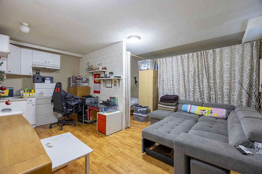 2245 Dundas Street Vancouver, BC - 27
