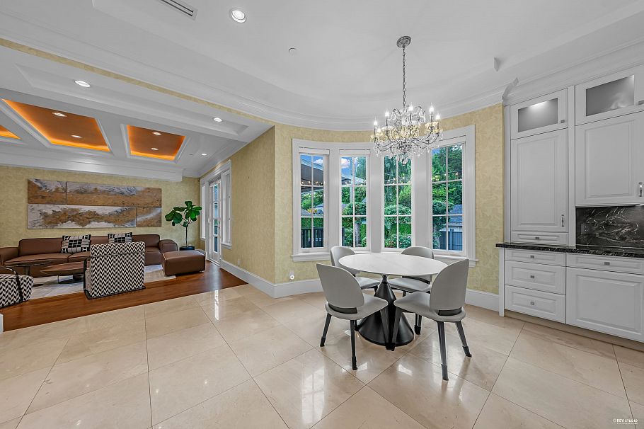 6011 Adera Street Vancouver, BC - 15