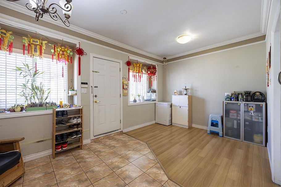 2245 Dundas Street Vancouver, BC - 11