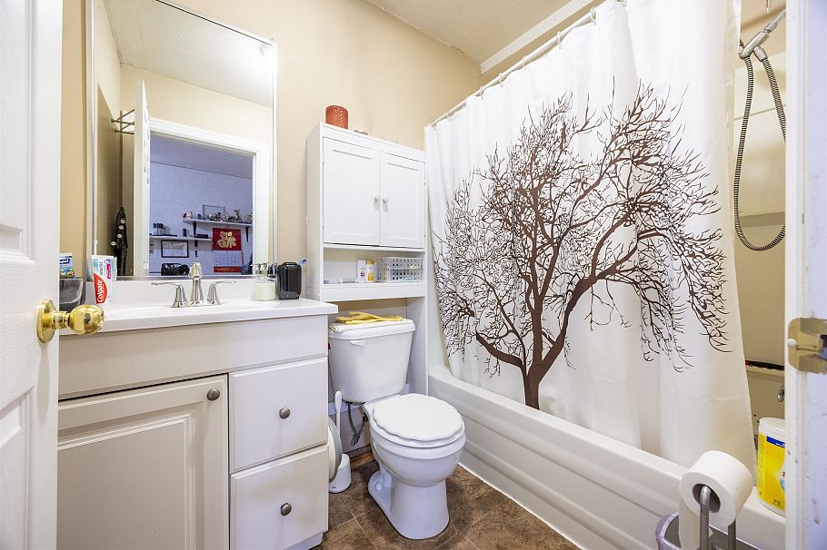 2245 Dundas Street Vancouver, BC - 30