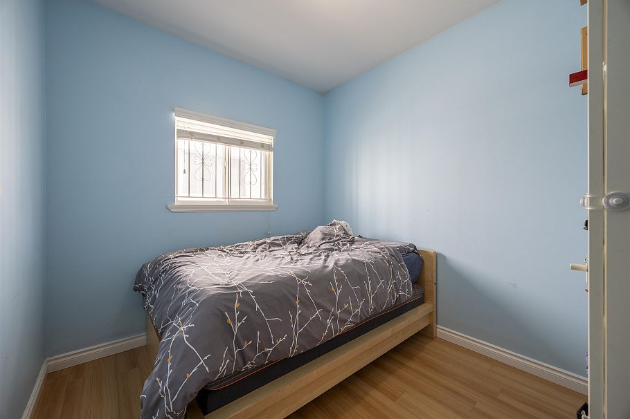 2245 Dundas Street Vancouver, BC - 9