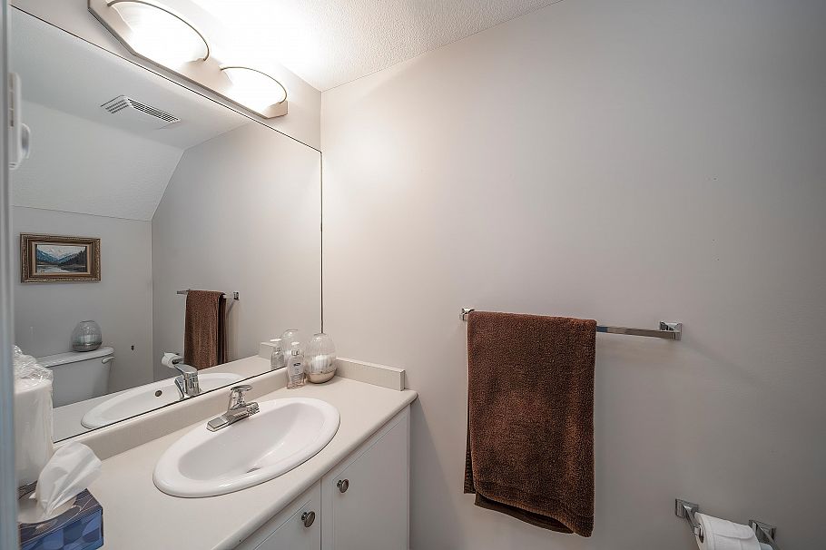 15 1015 Lynn Valley Road North Vancouver, BC - 12