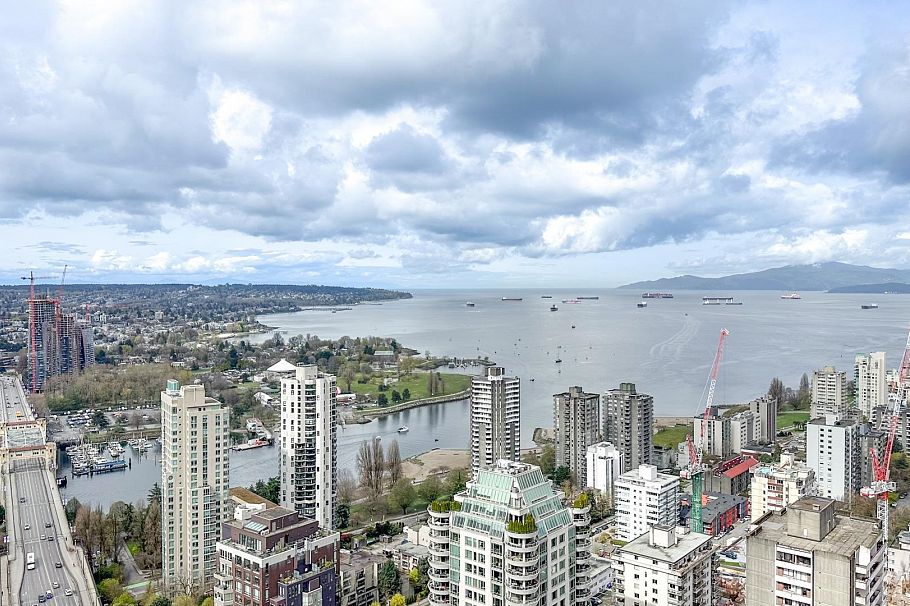 4209 1289 Hornby Street Vancouver, BC - 14