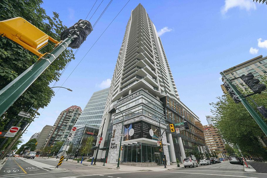 3207 1289 Hornby Street Vancouver, BC - 1