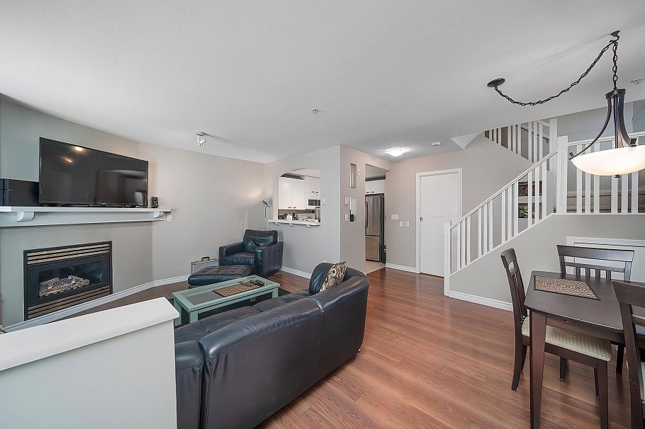 15 1015 Lynn Valley Road North Vancouver, BC - 10