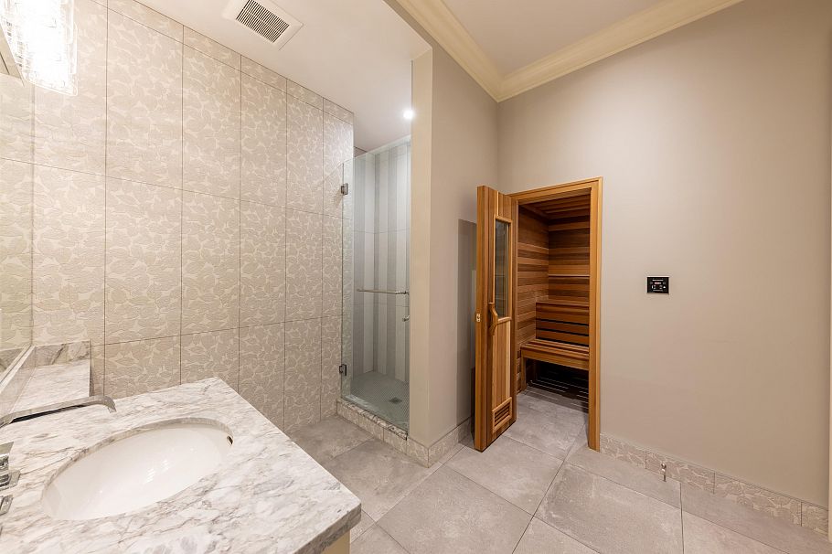 3981 W 35th Avenue Vancouver, BC - 24