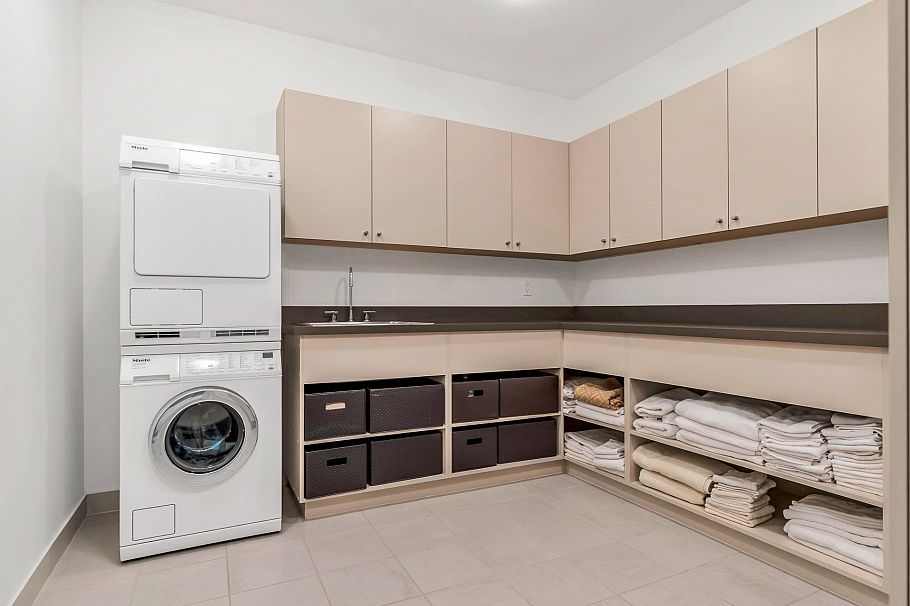 101 1139 W Cordova Street Vancouver, BC - 27