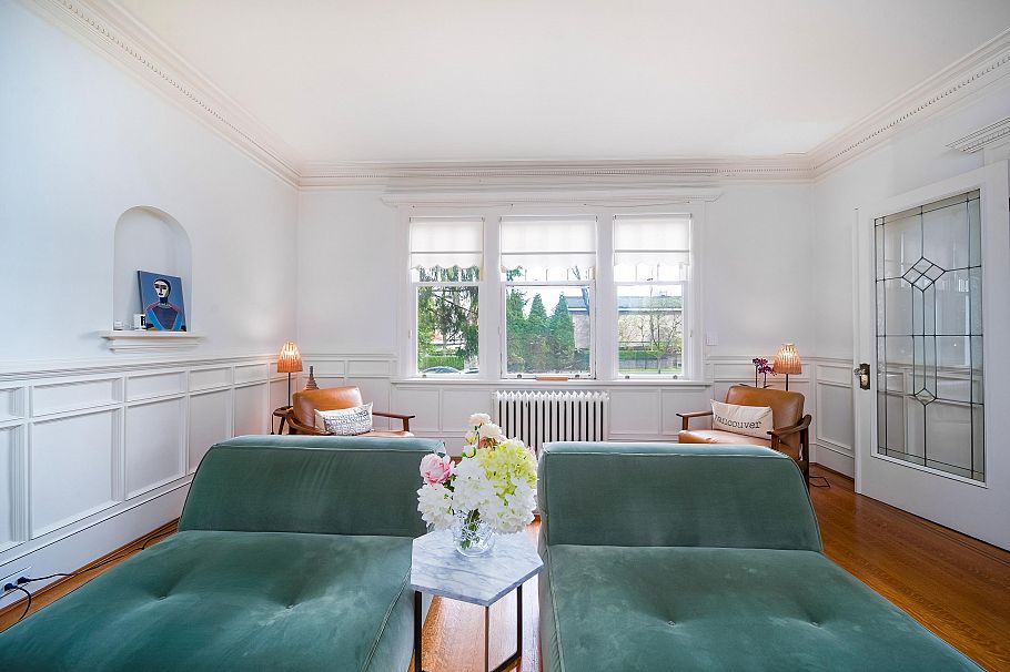 1564 W 26th Avenue Vancouver, BC - 14