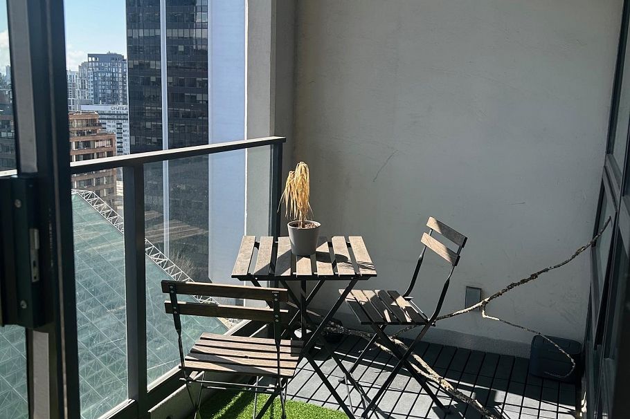 1802 938 Smithe Street Vancouver, BC - 8