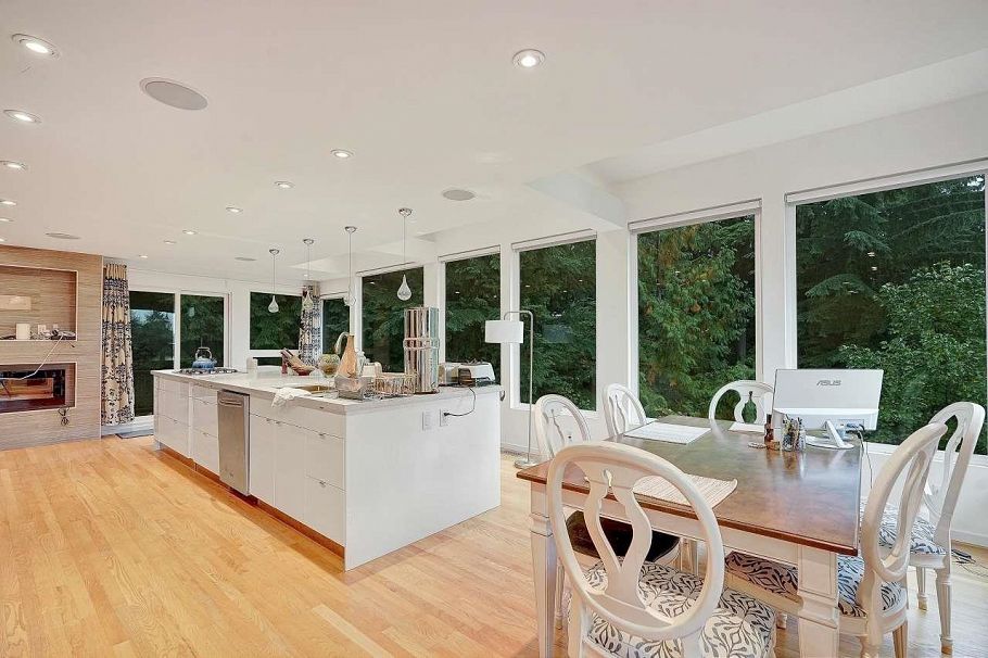 5344 Cliffridge Avenue North Vancouver, BC - 4