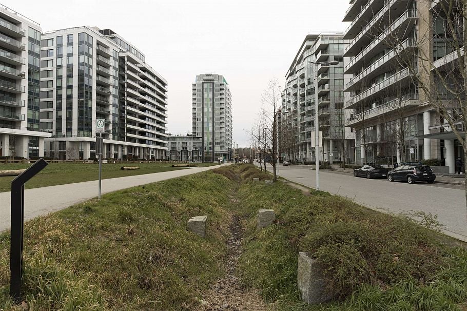 131 E 1st Avenue Vancouver, BC - 27