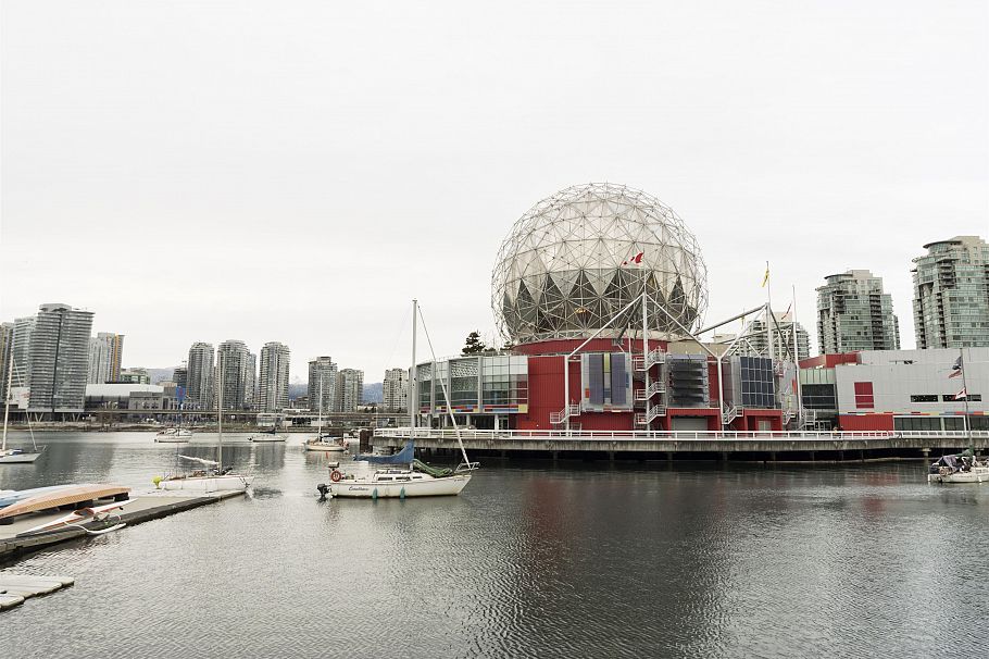 131 E 1st Avenue Vancouver, BC - 25