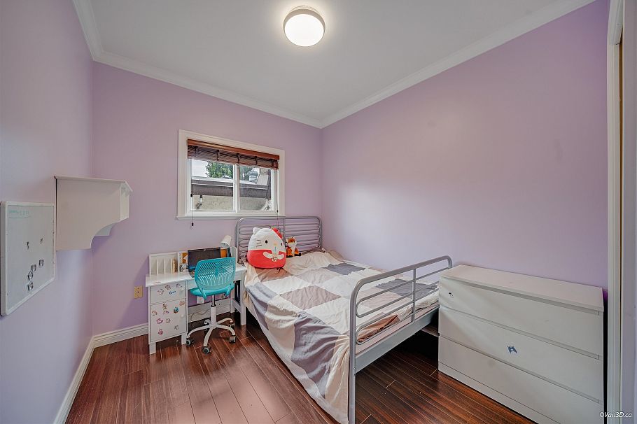 3576 E Georgia Street Vancouver, BC - 18