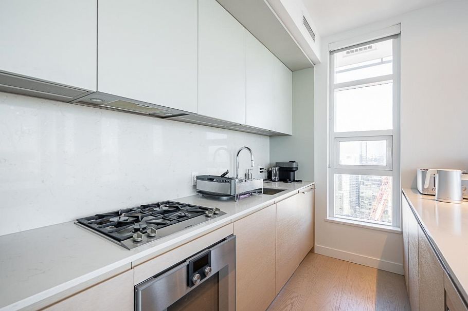 4605 1289 Hornby Street Vancouver, BC - 14