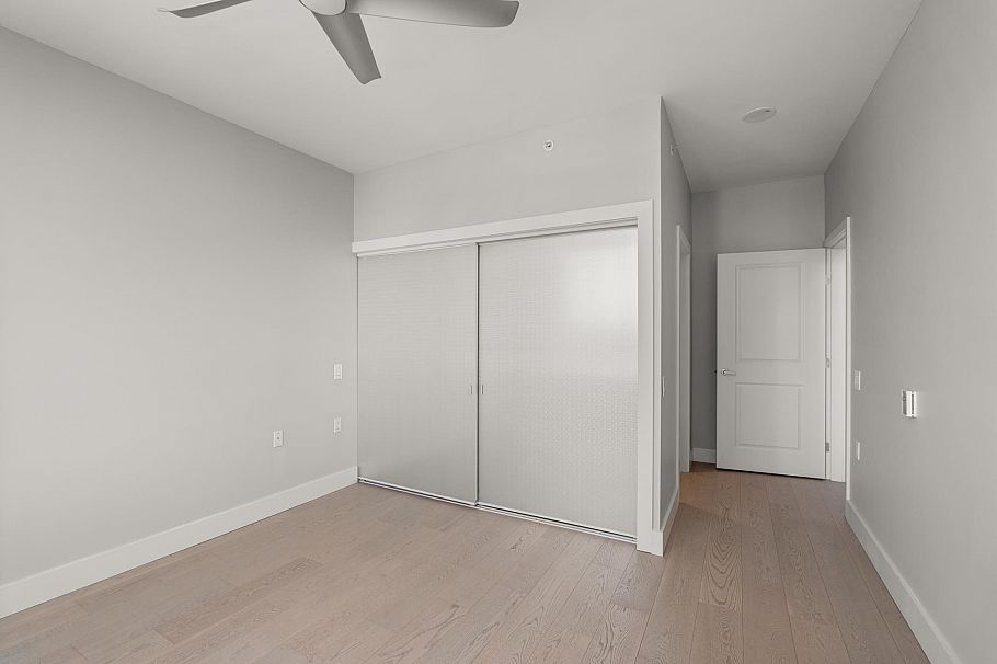 701 120 W 16th Street North Vancouver, BC - 21