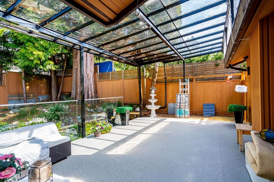 2940 Dresden Way North Vancouver, BC - 32