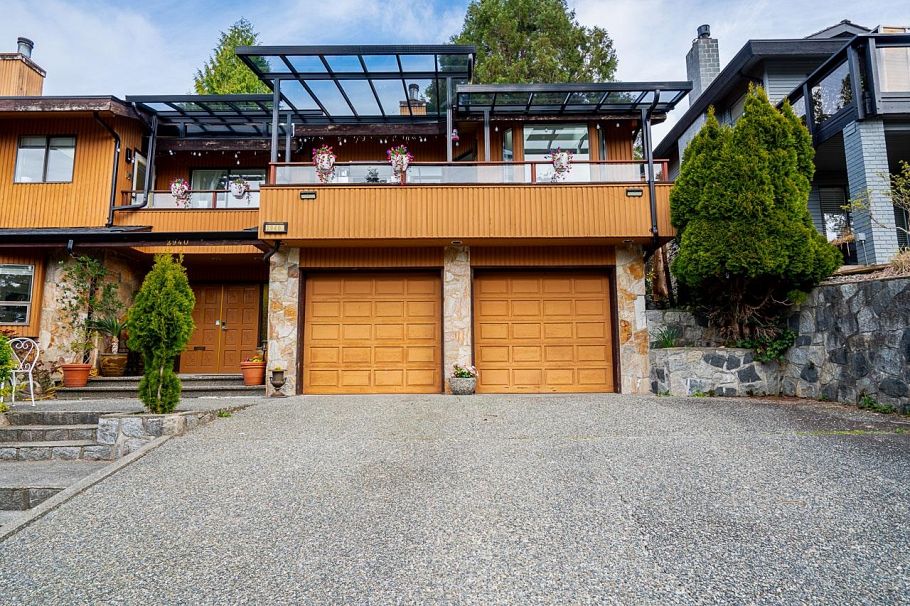 2940 Dresden Way North Vancouver, BC - 3