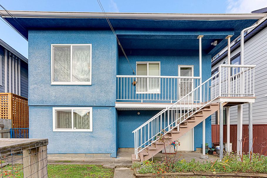 2828 Turner Street Vancouver, BC - 26