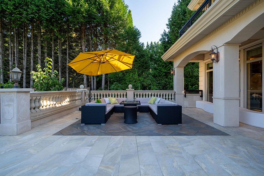 6188 Adera Street Vancouver, BC - 33